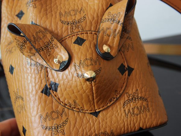 Mcm Rabbit Drawstring Bucket Bag - Image 6