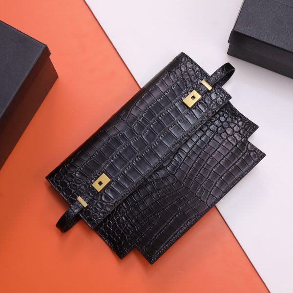 YSL Yves Saint Laurent Manhattan Clutch Black - Image 8