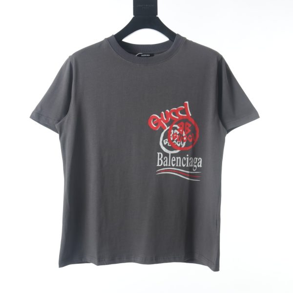 Gucci x Balenciaga joint red and white letter graffiti cola print short-sleeved T-shirt