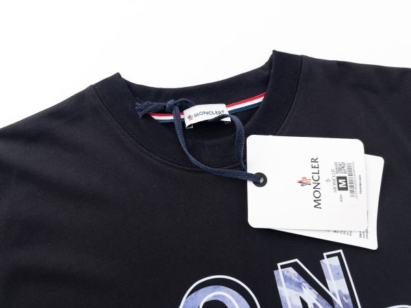 MONCLER~Mongolia new season digital printing short-sleeved T-shirt - Image 3