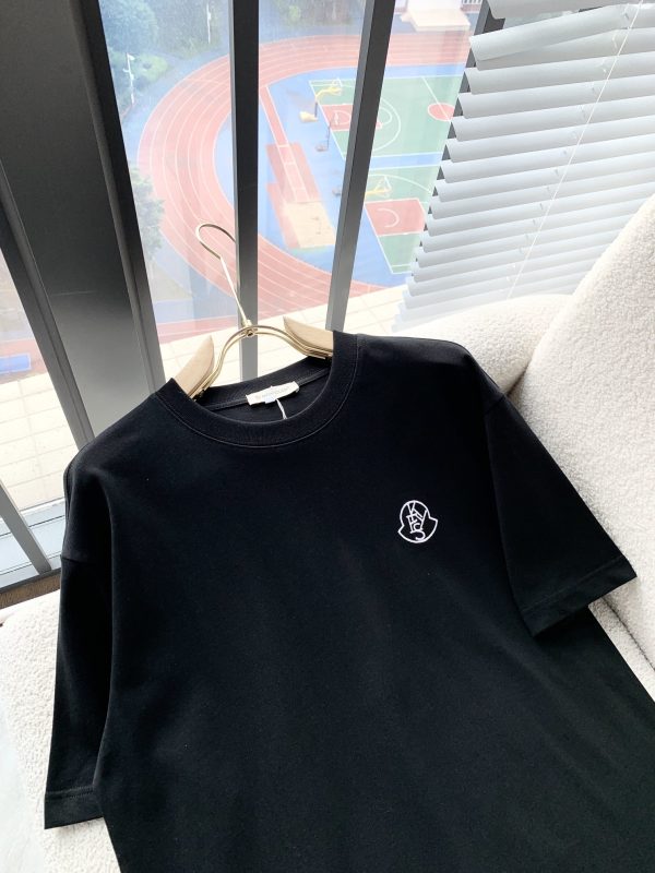 Moncler Mengjia 2023 spring and summer men and women same style ? couple models latest trade order short-sleeved T-shirt - Image 5