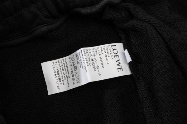 LOEWE graffiti embroidery letters embroidery five-point pants - Image 8