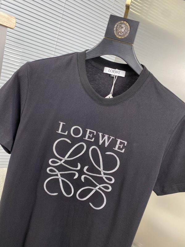 LOEWE 2023 round neck short-sleeved suit pure cotton double yarn fabric upper body will not be stuffy - Image 7