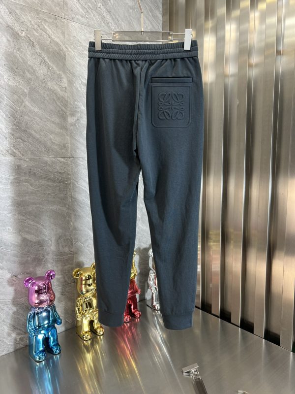 ❤️Loewe/ spring and summer new products three standard complete casual pants - Image 4