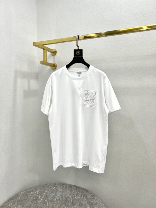 Loewe- 2023ss spring and summer new three-dimensional embossed letter printing round neck short-sleeved T-shirt, easy to wear without losing fashion - Image 2