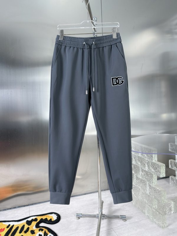 DG 2023ss latest high-end quality ▪️The pattern, fabric and hardware are all customized at the counter at 1:1 Pants are made of 100% cotton fabric