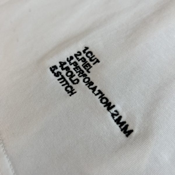 ❤️Loewe spring and summer new products Three standard complete T-shirt short sleeves - Image 8