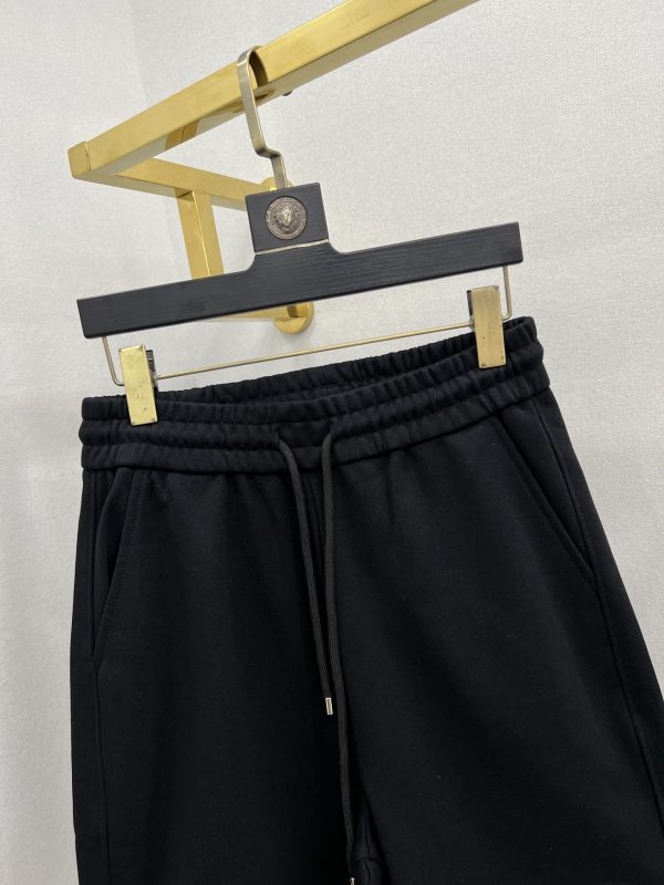 Loewe...23ss spring and summer new product terry cotton fashion casual shorts of the same style for men and women, goods from the trading company channel, new product in spring and summer of 23 years, classic star-level item - Image 3