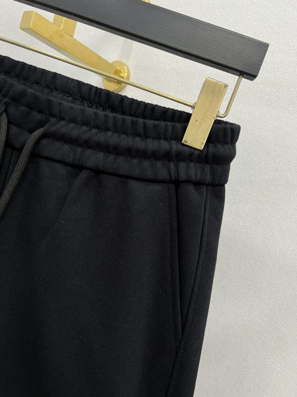 Loewe...23ss spring and summer new product terry cotton fashion casual shorts of the same style for men and women, goods from the trading company channel, new product in spring and summer of 23 years, classic star-level item - Image 5
