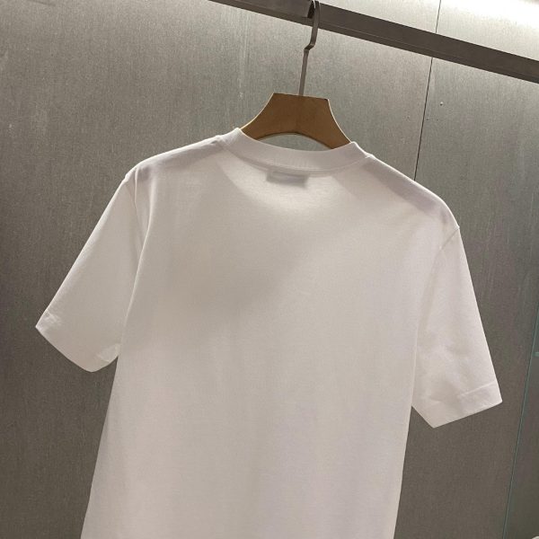 LOEWE 2023 men's round neck short-sleeved T-shirt is new! Signature embroidered small LOGO, simple but exquisite, selected customer-supplied imported fabrics - Image 4