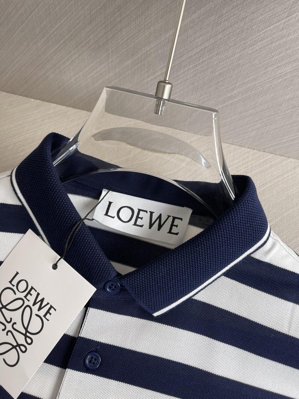 Loewe's 2023 latest lapel short-sleeved POLO shirt! High-end goods are coming! Special official website hot spring and summer Milan Fashion Week catwalk new products: men's must-have items - Image 7