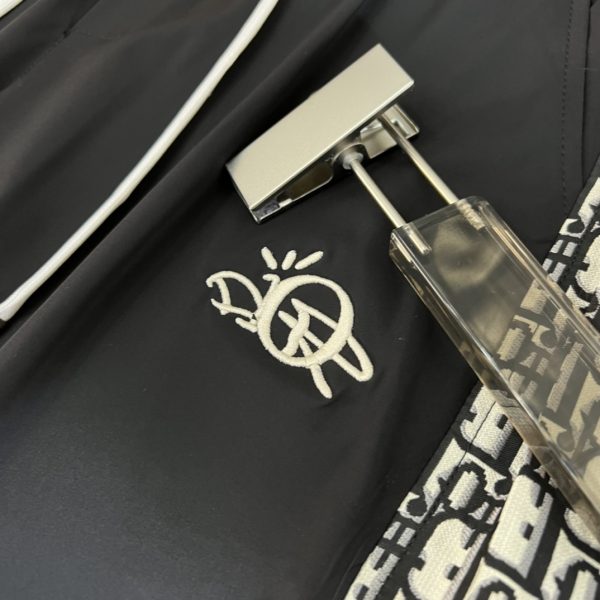 Dior/ spring and summer new products three standard complete shorts casual pants good products do not need too much introduction see details counter size: M-3XL - Image 14