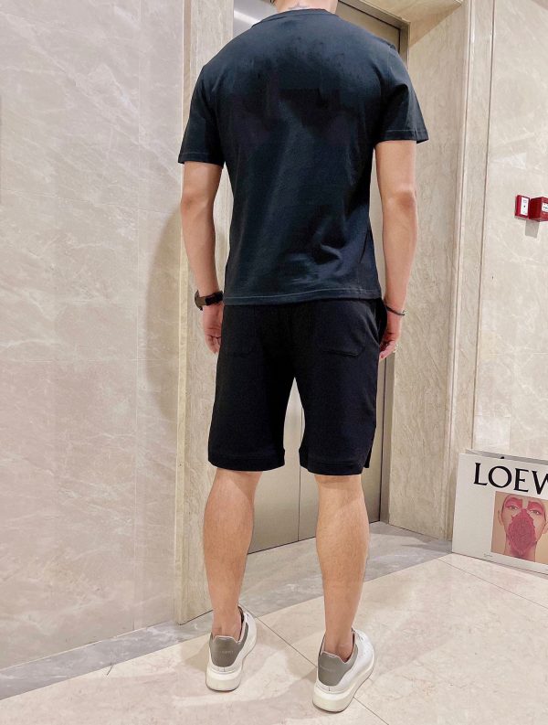 Brand [DIOR] 2023 new men's short-sleeved shorts suit! Synchronous sales on the official website! High-end version on the market! Delicate and soft - Image 6