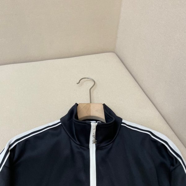Jacket-quality unit ✨CEL23 spring and summer new classic sports jacket? 100% replica of the original diamond-patterned, dyed, and dyed fabric. Signature embroidered CELINE small letters on the chest - Image 3