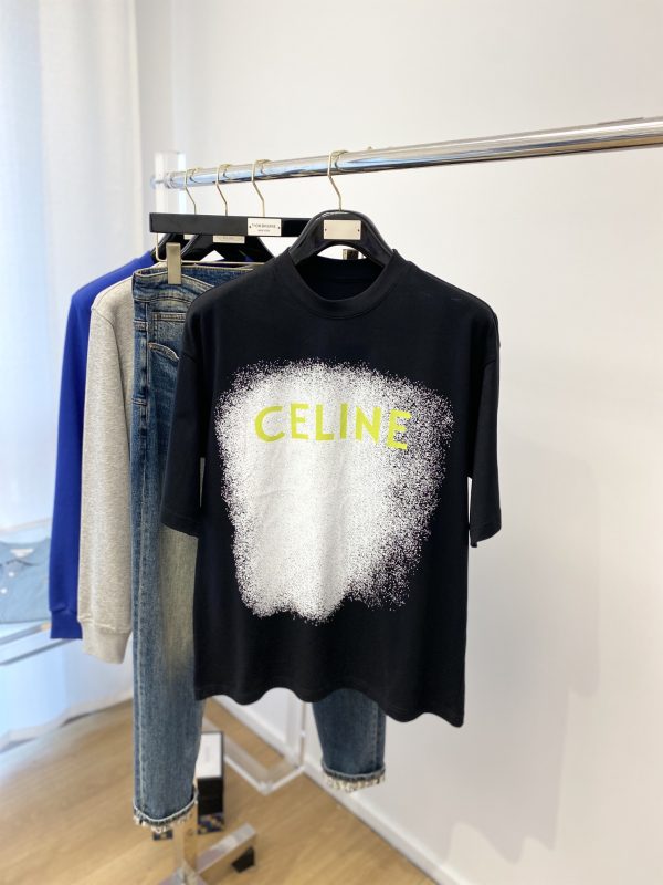 Celine, 2023 new short-sleeved T-shirt, handsome and fashionable, top printed letter logo on the chest