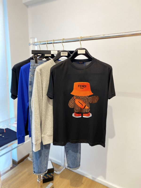 Brand [FENDI] (Fat Gospel) original single men's casual short-sleeved T-shirt, new spring and summer 2023 - Image 4