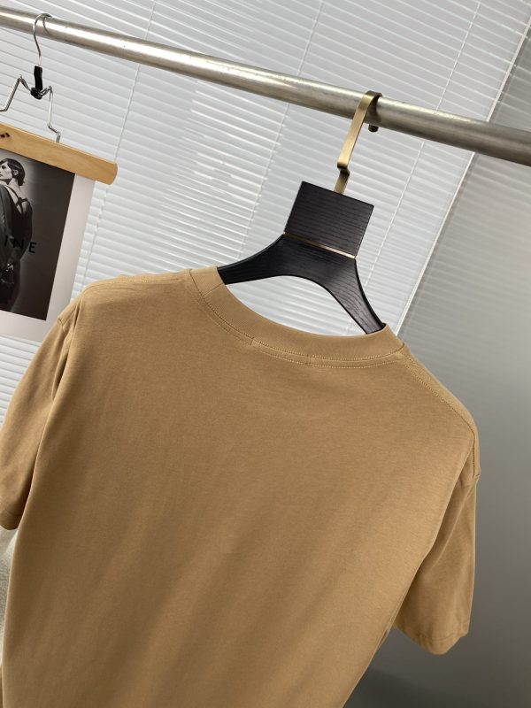 Fendi 2023ss spring and summer high-quality 260g Gucci double yarn tide brand cotton T-shirt, handicraft level - Image 9