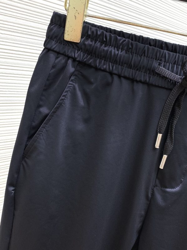 FENDI, the newest product in the spring of 2023, is available at counters at the same time, original order, fashionable casual pants, imported original fabric, exquisite printing process letter pattern logo - Image 6