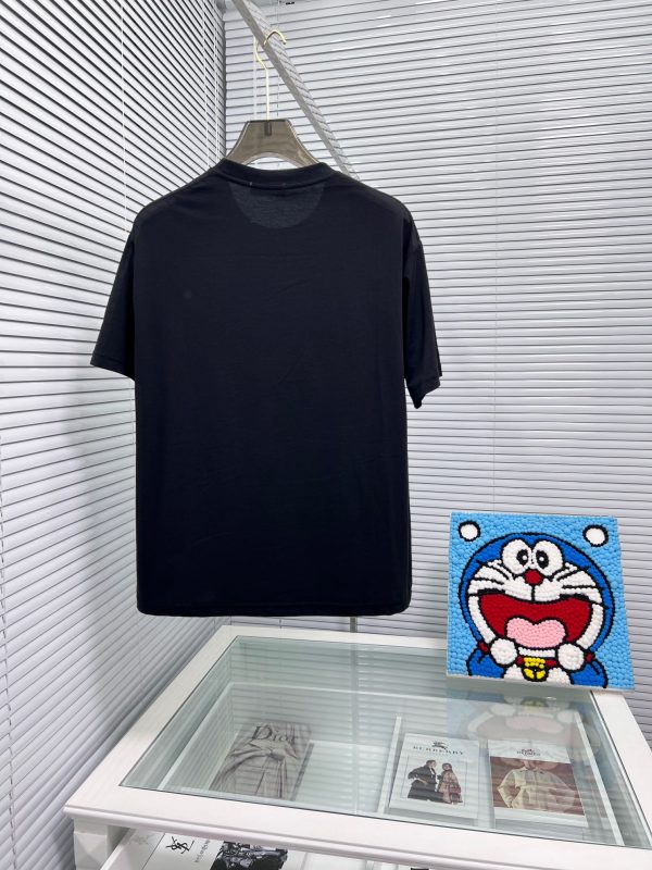FENDI 2023 latest printed short sleeves, high-quality counter original single short sleeves, top-quality imported fabrics - Image 5