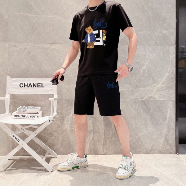 Brand [FENDI] 2023 new men's short-sleeved shorts suit! Synchronous sales on the official website! High-end version on the market! Delicate and soft - Image 7