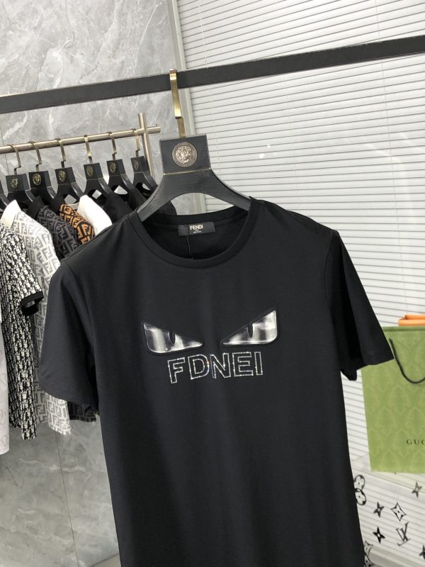 FENDI 2023AW summer new top quality counter synchronization casual short-sleeved mercerized cotton T-shirt, upper body comfortable and breathable - Image 23