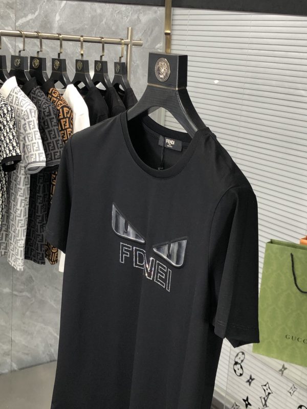 FENDI 2023AW summer new top quality counter synchronization casual short-sleeved mercerized cotton T-shirt, upper body comfortable and breathable - Image 21