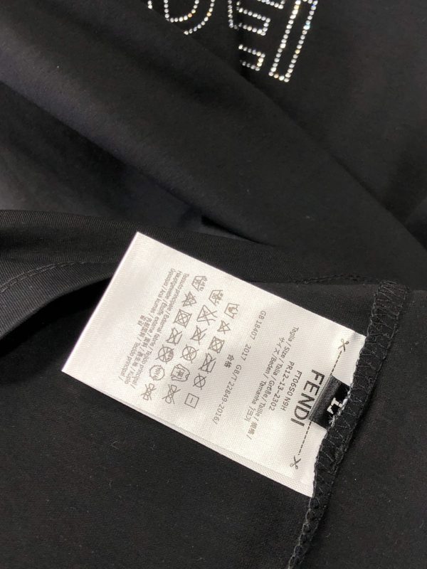 FENDI 2023AW summer new top quality counter synchronization casual short-sleeved mercerized cotton T-shirt, upper body comfortable and breathable - Image 19