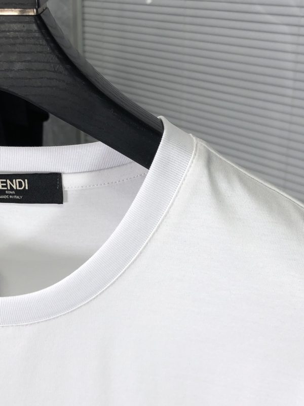 FENDI 2023AW summer new top quality counter synchronization casual short-sleeved mercerized cotton T-shirt, upper body comfortable and breathable - Image 12