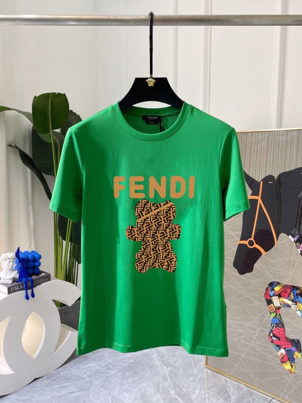 Brand [FENDi] (Fat Gospel) original single men's casual short-sleeved T-shirt, new product for spring and summer 2023, customized top logo craft on the chest - Image 4