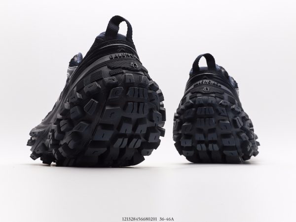BALENCIAGA Defender Rubber Platform Sneakers Defender series low-top tank track tire type off-road outdoor outdoor heightened thick-soled casual sports jogging shoes - Image 6