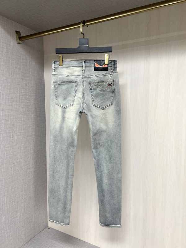 Fendi23ss Spring New Collection! -fendi- Men's Casual Straight Retro Series Washed Washed Denim Pants - Image 4