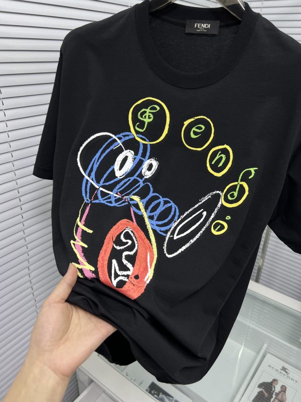 FENDI 2023 latest printed short sleeves, high-quality counter original single short sleeves, top-level craftsmanship imported fabrics, high-quality offset printing design for counters - Image 3