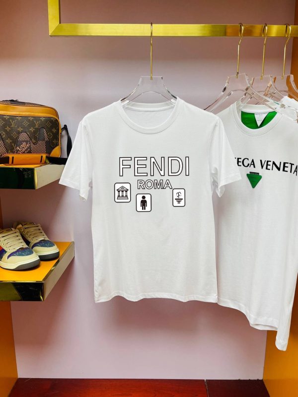 Brand [FENDI] (Fat Gospel) original single men's casual short-sleeved T-shirt, new product for spring and summer 2023, customized top logo craft on the chest - Image 10