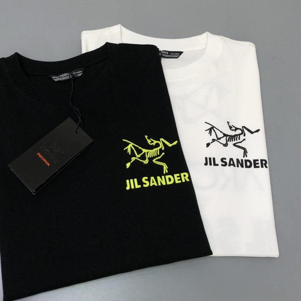 Jil Sander x Arcteryx joint limited-edition T-shirt, made of cotton 32-count double-ply yarn, logo letter on the front chest, joint logo on the back panel, loose fit. Size: M-XXL - Image 16