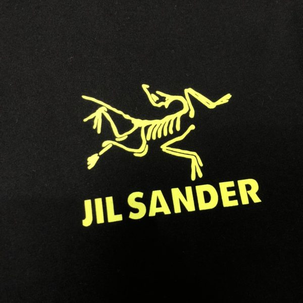 Jil Sander x Arcteryx joint limited-edition T-shirt, made of cotton 32-count double-ply yarn, logo letter on the front chest, joint logo on the back panel, loose fit. Size: M-XXL - Image 5