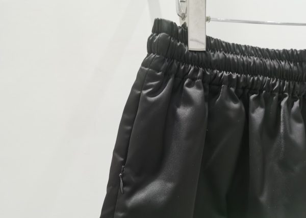JIL SANDER+ spring and summer new casual shorts, minimalist design, nylon material, zipper pocket, loose version, casual and versatile S-XL - Image 7