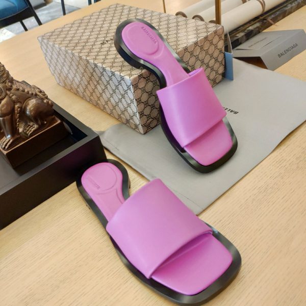 Balenciaga2023 (2023 official latest printed B-pattern magnet folding box packaging) Multi-color spring and summer beauty ? (Top version, exclusive release.) Balenciaga? brand "moon-shaped hollow inside", net red big head drag. ?The much-anticipated casual model? - Image 8