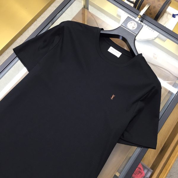 《Ysl..》?2023 spring and summer new round neck short-sleeved T-shirt. The three standards are complete, the details are perfect, and the imported high-count mercerized fabric is very soft. - Image 6
