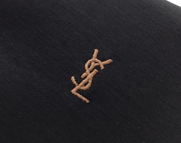 《Ysl..》?2023 spring and summer new round neck short-sleeved T-shirt. The three standards are complete, the details are perfect, and the imported high-count mercerized fabric is very soft. - Image 9