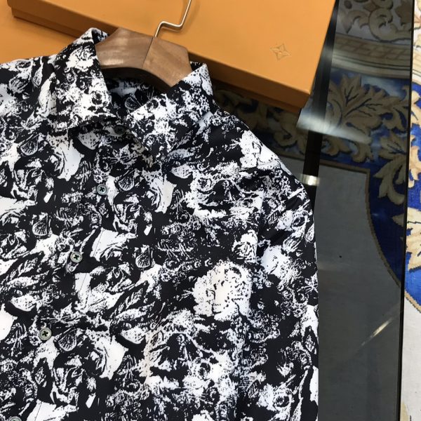 YSL Saint Laurent's new men's original single casual long-sleeved shirts are sold simultaneously on the official website French rose series - Image 4