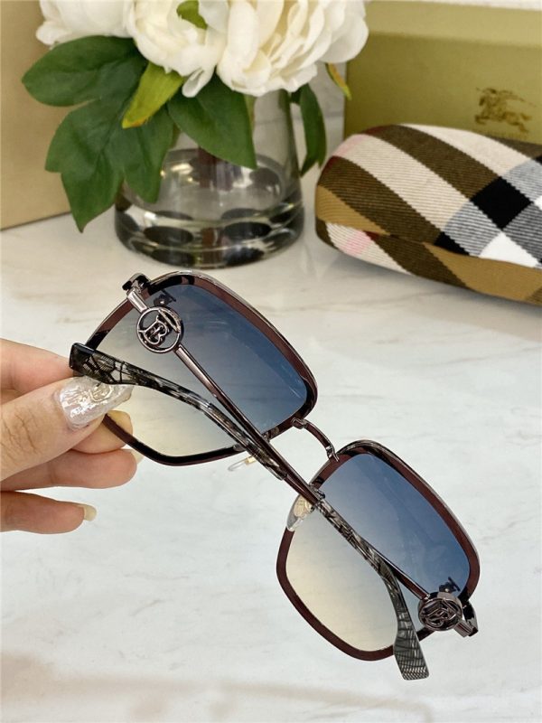 Burberry sunglasses women glasses - Image 4