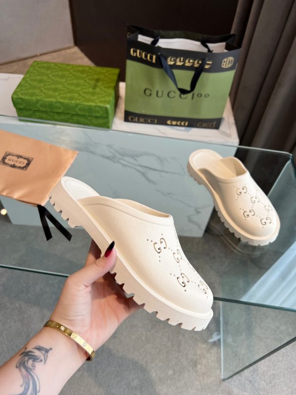 Gucci GG Slides perforated carved shoes White - Image 5